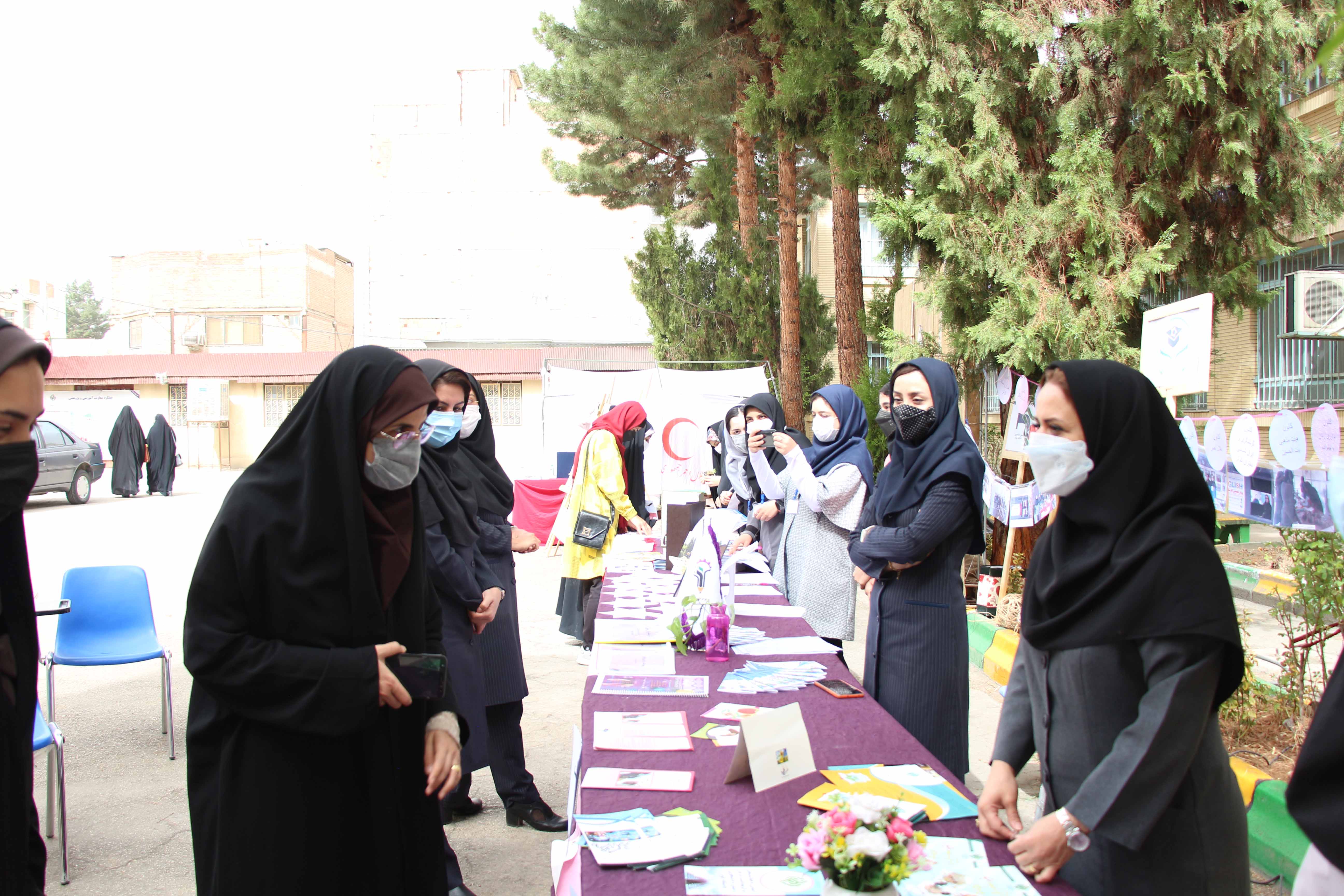 گزارش تصویری اولین روز بازگشایی حضوری کلاس‌ها در دانشگاه کوثر