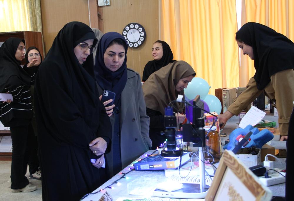 افتتاحیه هفته پژوهش و فناوری درون دانشگاهی 1404