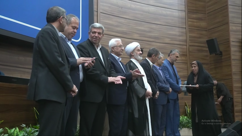 کسب عنوان روابط عمومی برتر در حوزه جهاد تبیین توسط روابط عمومی دانشگاه